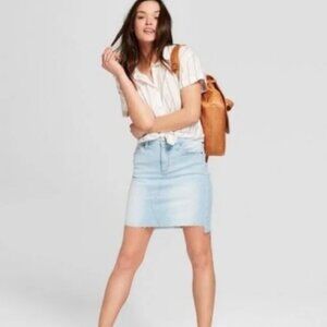 Universal threads Jean skirt sz 8/29